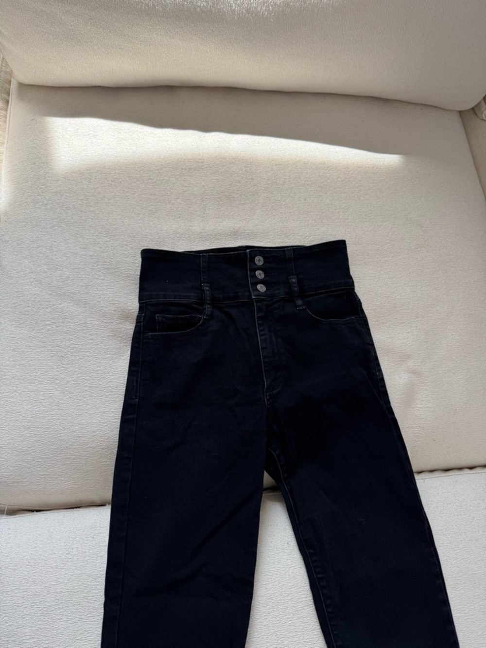 Gap True Skinny Super High Rise Black Jeans Size 27 - Picture 3 of 4